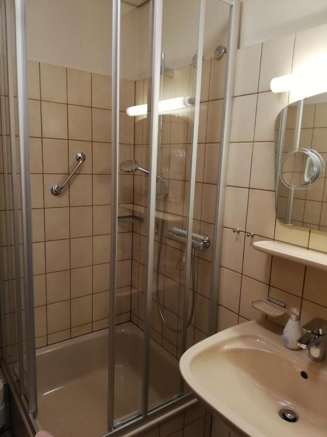 Ferienwohnungen Zum Niederberg Lieser Exteriör bild